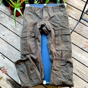 Levi’s 511 pants army green great condition